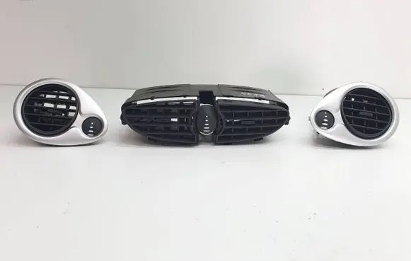 Renault Clio III Dash center air vent grill 