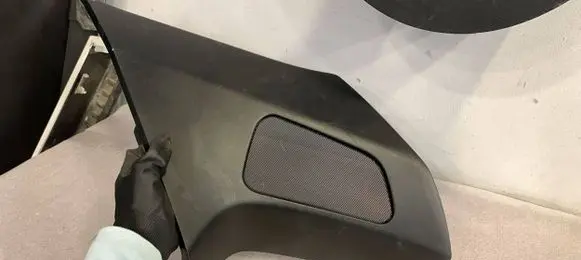 BMW X5 E70 (B) pillar trim (bottom) 6952695