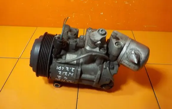 Mercedes-Benz C W205 Air conditioning (A/C) compressor (pump) A0022303111