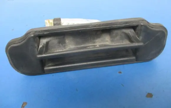 Mazda 323 Tailgate/trunk/boot exterior handle