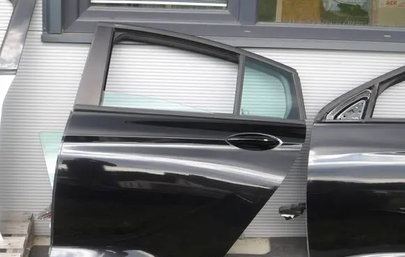 Rear door