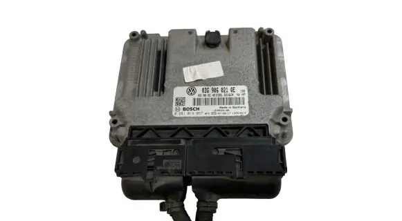 Volkswagen Golf Plus Engine control unit/module 03G906021QE 03G906021AB 0281014057