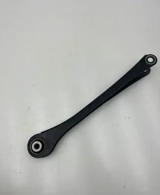 Rear control arm