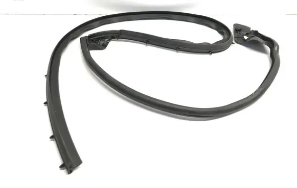 Audi A6 C7 Rubber seal rear door 4G0839718