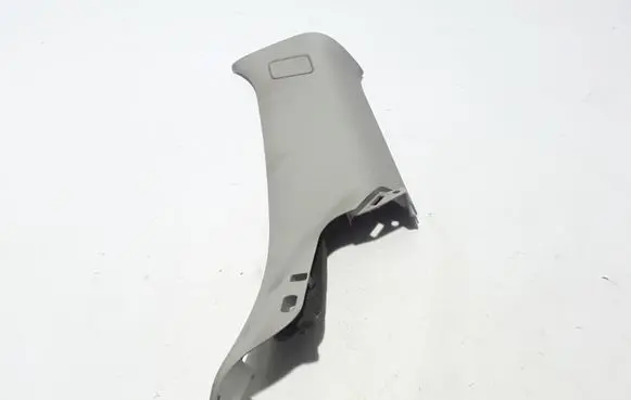 Volvo V70 (D)pillar trim (top) 39820711