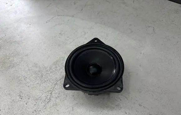 BMW 5 E60 E61 Front door speaker 9143153