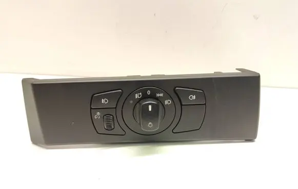 BMW 5 E60 E61 Light switch 6925287 33290401 6925252
