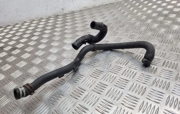 Volkswagen PASSAT B6 Engine coolant pipe/hose 3C0121156BD