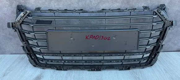 Audi TT TTS RS Mk3 8S Front grill 8S0853651A