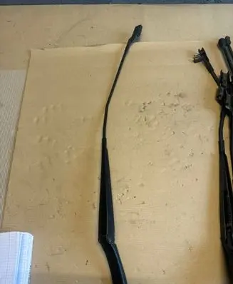 Volkswagen Caddy Front wiper blade arm 2K1955410A