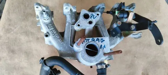 Opel Astra G Intake manifold 90531059