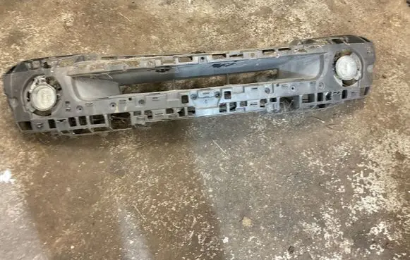 Land Rover Range Rover Sport L320 Front bumper mounting bracket DP0000081