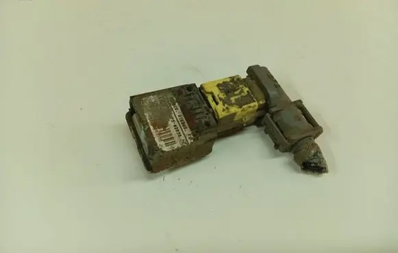 Toyota Corolla E120 E130 Airbag deployment crash/impact sensor 8917302030