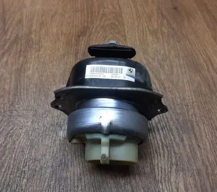 BMW X5 F15 Engine mount bracket 6853103