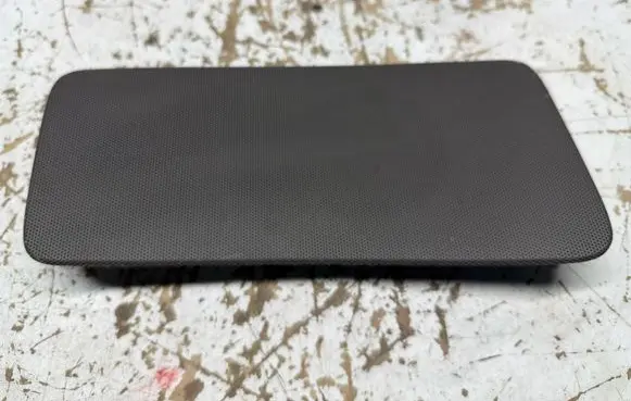 Volvo XC70 Dash center speaker trim cover 30672402