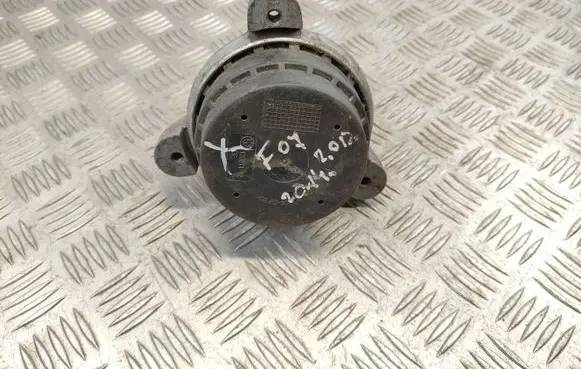 BMW 5 GT F07 Engine mount bracket 6785601 300414