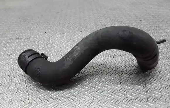 Volkswagen Golf IV Engine coolant pipe/hose 1J0122157FE