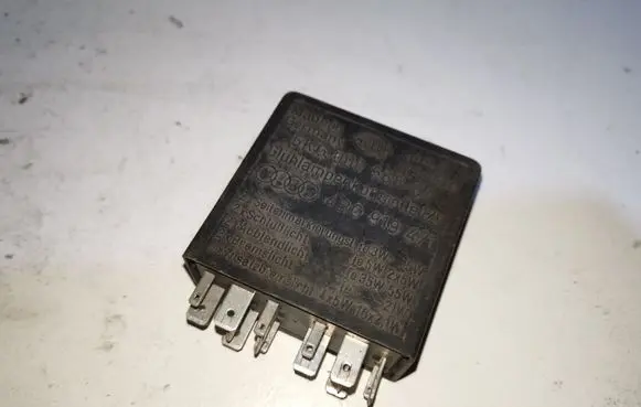 Audi A4 S4 B5 8D Other relay 4B0919471 5KG006568 5KG00656804