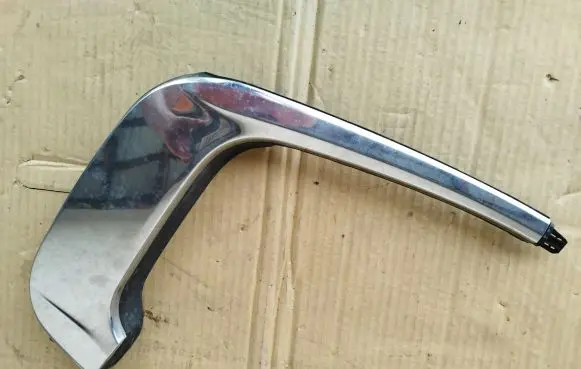 Citroen C5 Aircross Rear side glass trim 9819474077