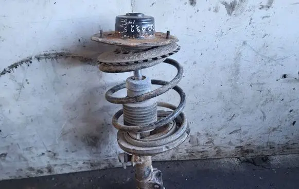 Chrysler Grand Voyager IV Front shock absorber with coil spring