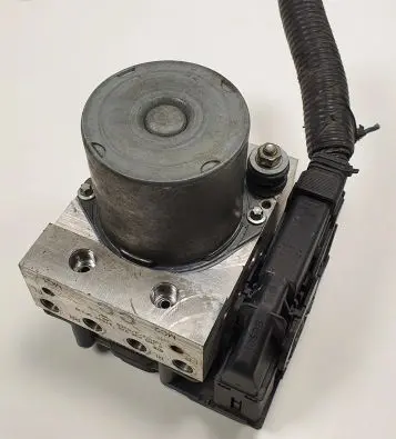 Infiniti FX ABS Pump 476603FY1B