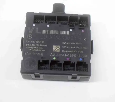 Mercedes-Benz CLA C117 X117 W117 Door control unit/module A1669000318 A2C7411690600
