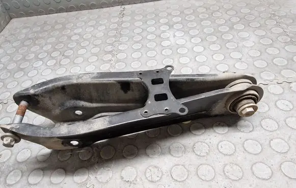 Rear upper control arm/wishbone