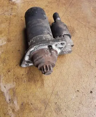 Volkswagen Transporter - Caravelle T5 Starter motor