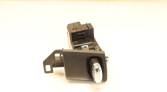 Audi A4 S4 B8 8K Ignition lock