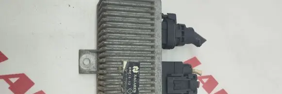 Mitsubishi Galant Heater blower motor/fan resistor 1049933012