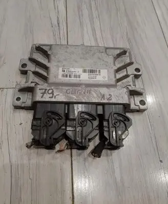 Renault Clio III Engine control unit/module ECU S180042157A