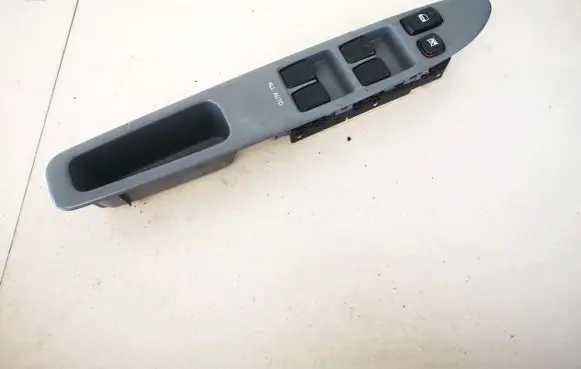 Toyota Avensis Verso Electric window control switch 8404044030 84040-44030
