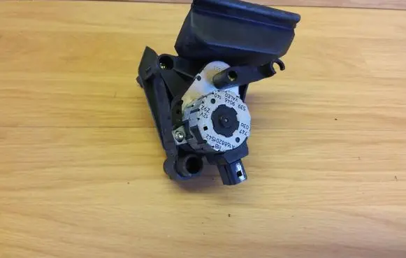 Mercedes-Benz A W168 Other air conditioning (A/C) parts A1688201542
