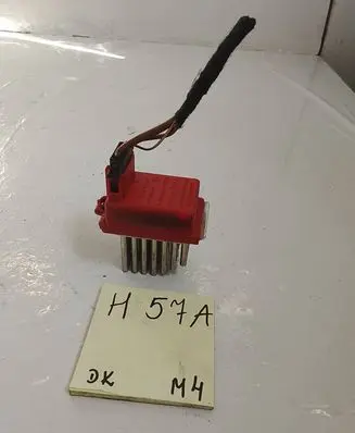 Volkswagen Caddy Heater blower motor/fan resistor 1J0907521