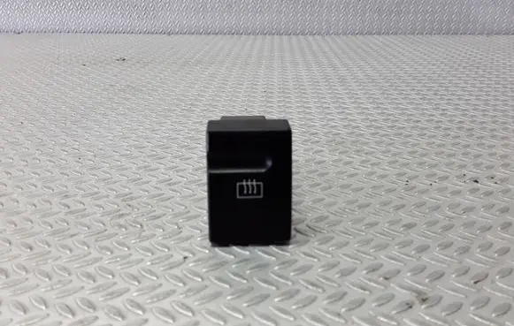 Peugeot 406 Windscreen/window heater switch