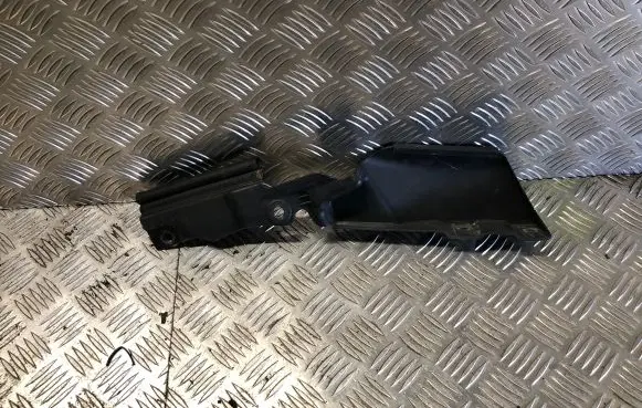 Fender end trim