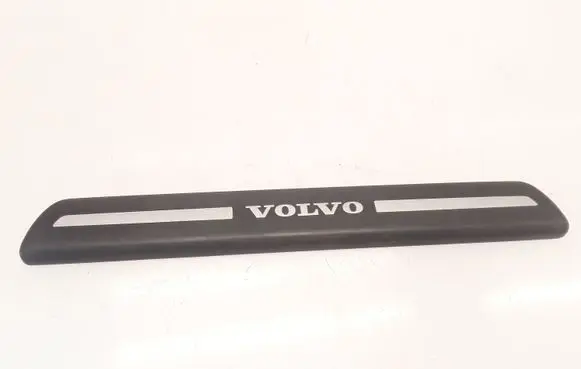 Volvo S40 Front sill trim cover 08622671