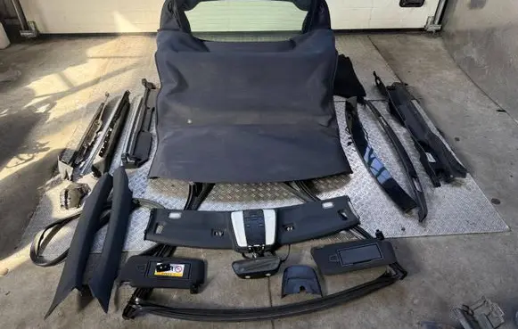 Mercedes-Benz E C207 W207 Convertible roof soft/hard top 