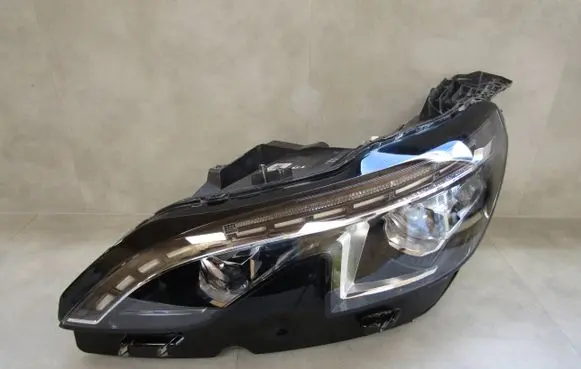 Peugeot 3008 II Headlight/headlamp 17502A011A 89911450 9826572780
