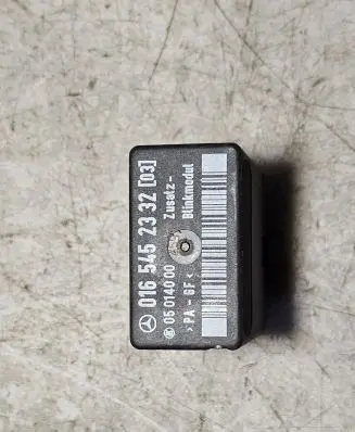 Mercedes-Benz Sprinter W901 W902 W903 W904 Other relay 0165452332