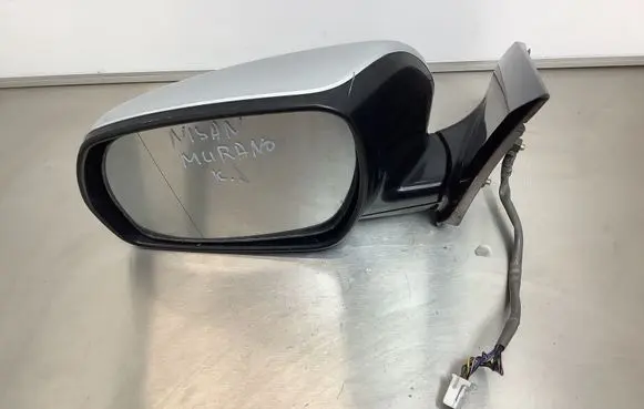 Nissan Murano Z50 Front door electric wing mirror E4012286 E4022286