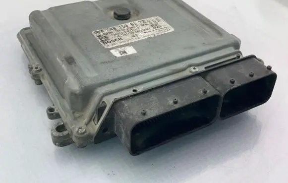 Mercedes-Benz Sprinter W906 Engine control unit/module A6461506172 0281015051