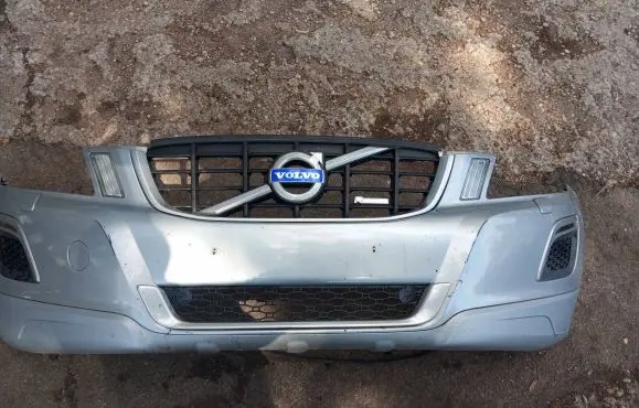Volvo XC60 Front bumper 30763408