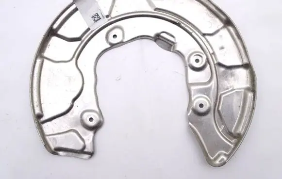 BMW 7 G11 G12 Rear brake disc plate dust cover 6861801