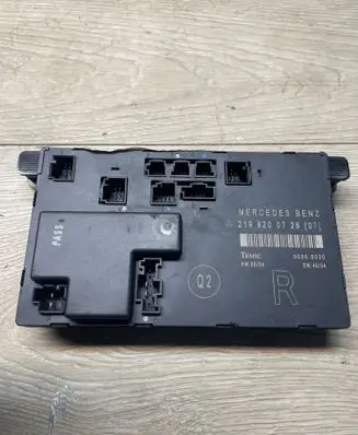 Mercedes-Benz CLS C219 Door control unit/module 2198200726 00005030