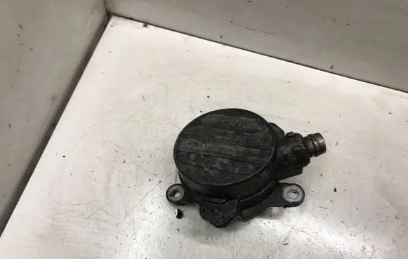 Renault Espace - Grand espace IV Vacuum pump 8200478188