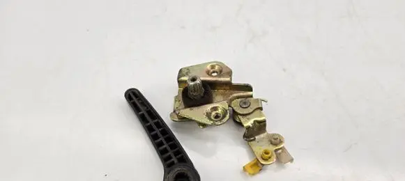 Loading door lock