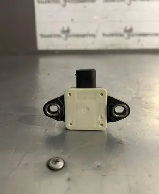 Mercedes-Benz E W212 ESP acceleration yaw rate sensor A0009059101 0265005876 1275100853