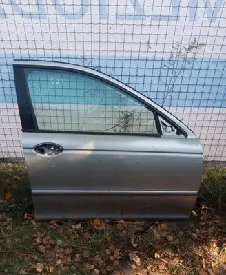 Jaguar X-Type Front door