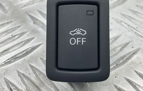 Audi A4 S4 B9 Alarm switch 4M0962109
